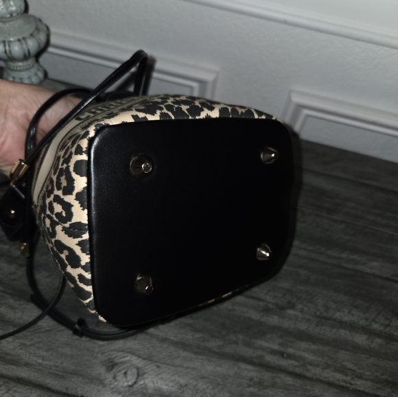 Dior Beauty Bucket Black and Brown Leopard Crossbody Bag - Picture 4 of 10